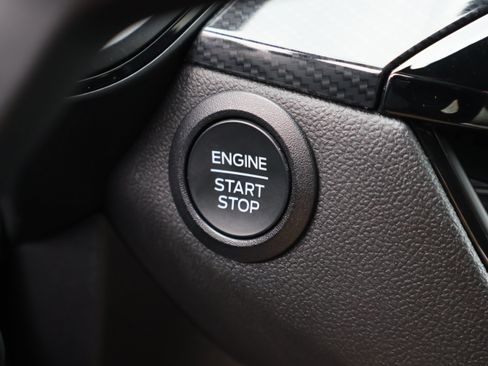 Used 2025 Ford Escape ST-Line AWD/4WD image 27