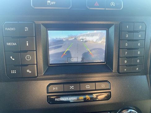 Used 2018 Ford F150 XLT image 13