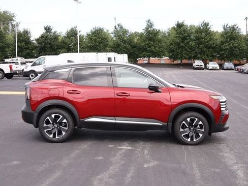 Certified 2025 Nissan Kicks SR AWD/4WD image 6