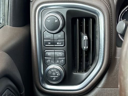 Used 2019 GMC Sierra 1500 SLT w/ SLT Convenience Package image 30