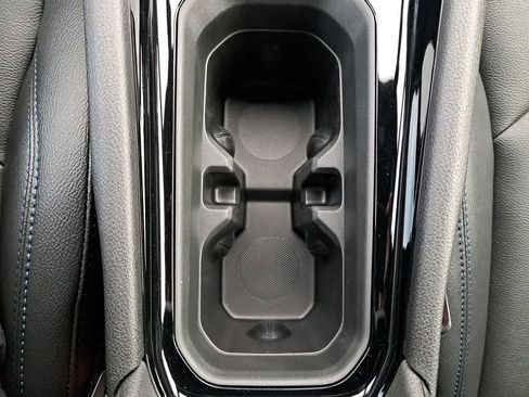 New 2026 Jeep Compass Limited image 25