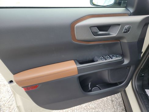 New 2025 Ford Bronco Sport Outer Banks w/ Outer Banks Tech Package+ image 8