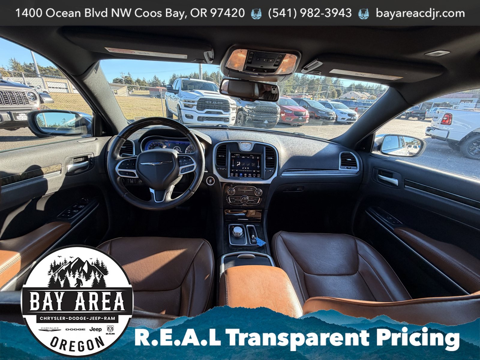 Used 2019 Chrysler 300 Limited w/ Light Group RWD image 25
