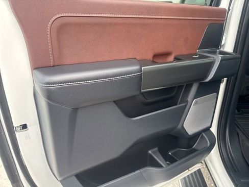 Used 2023 Ford F150 Lariat w/ Equipment Group 502A High image 32