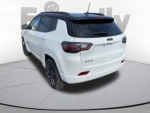 Used 2025 Jeep Compass Limited w/ Driver Assist Group I AWD/4WD image 3