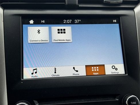 Used 2017 Ford Fusion SE w/ Fusion SE Technology Package image 30