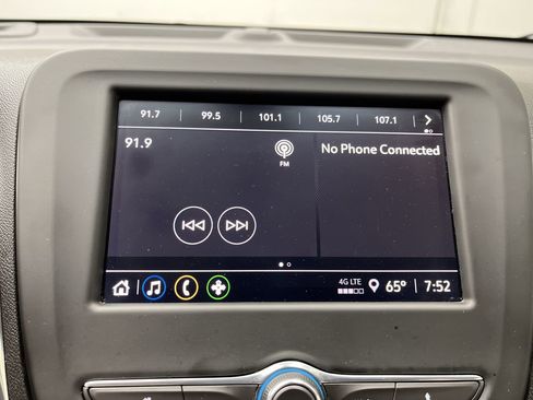Used 2023 Chevrolet Equinox LS w/ LS Convenience Package AWD/4WD image 17