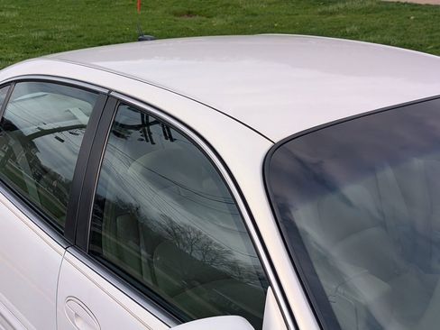 Used 2005 Buick Le Sabre Limited w/ Celebration Edition Package image 21