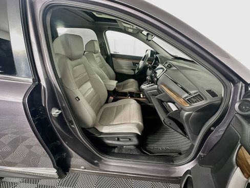 Used 2022 Honda CR-V Touring image 31