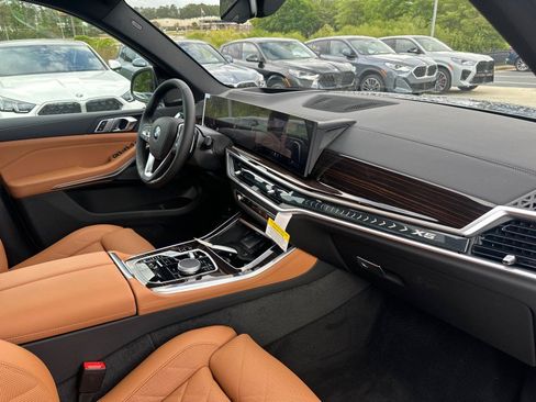 New 2026 BMW X5 sDrive40i w/ Climate Comfort Package RWD image 18