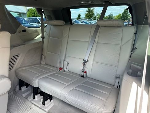 Certified 2025 Cadillac Escalade Sport Platinum w/ LPO, ONYX Package RWD image 37