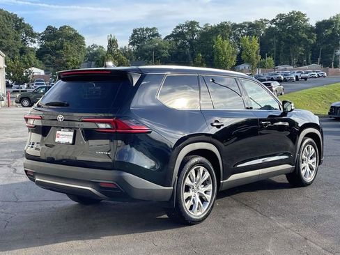 Used 2026 Toyota Grand Highlander AWD Hybrid image 11