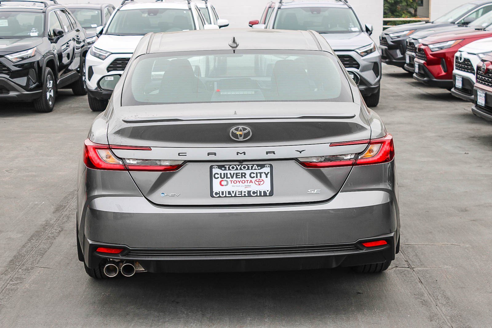 New 2026 Toyota Camry SE FWD image 8