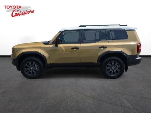 Used 2026 Toyota Land Cruiser w/ Premium Package AWD/4WD image 8