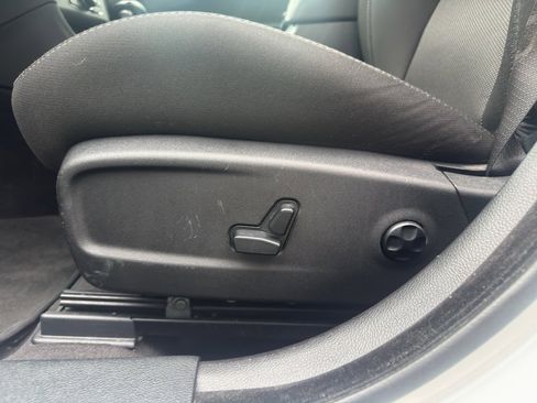 Used 2018 Dodge Charger R/T Scat Pack image 16