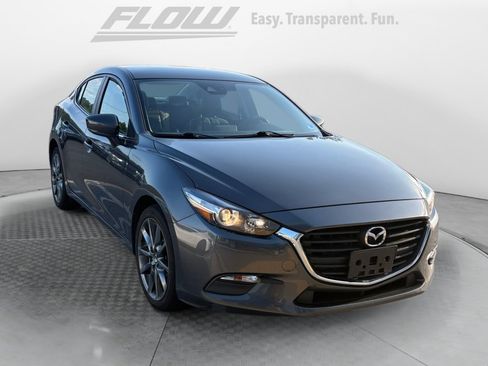 Used 2018 MAZDA MAZDA3 Touring FWD image 1