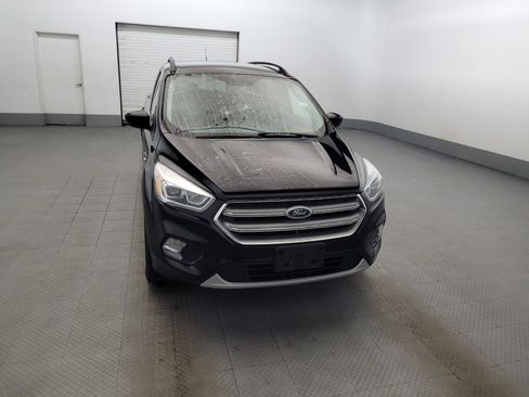 Used 2017 Ford Escape SE w/ Equipment Group 201A AWD/4WD image 14