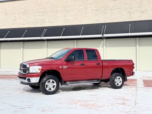 Used 2008 Dodge Ram 3500 Truck SLT w/ Popular Equipment Group AWD/4WD image 2
