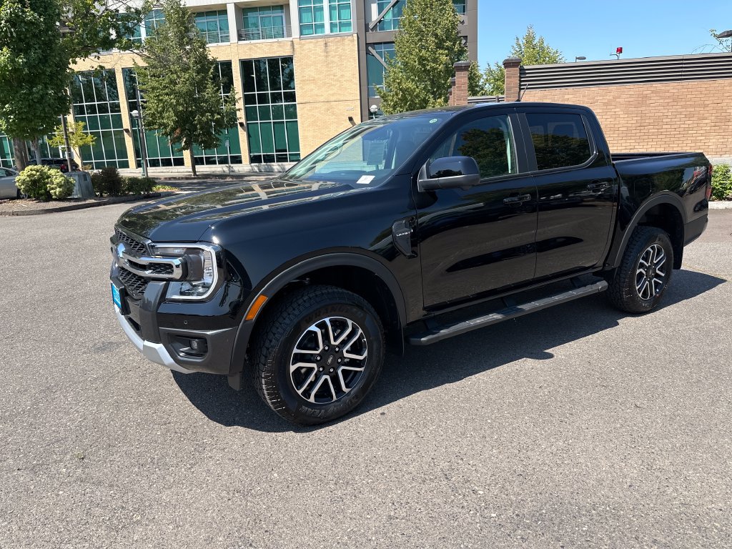 New 2026 Ford Ranger Lariat w/ FX4 Off-Road Package AWD/4WD image 2