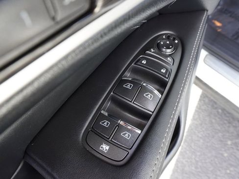 Used 2020 INFINITI QX60 Luxe w/ Essential Package image 17