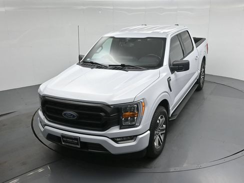Used 2021 Ford F150 XLT RWD image 38