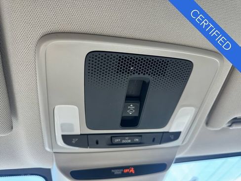 Used 2025 Honda HR-V EX-L image 25