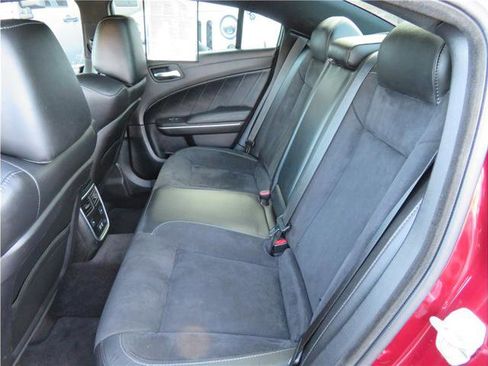 Used 2019 Dodge Charger Scat Pack w/ Plus Group image 4