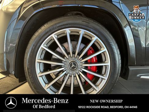 Used 2025 Mercedes-Benz GLS 63 AMG 4MATIC image 34