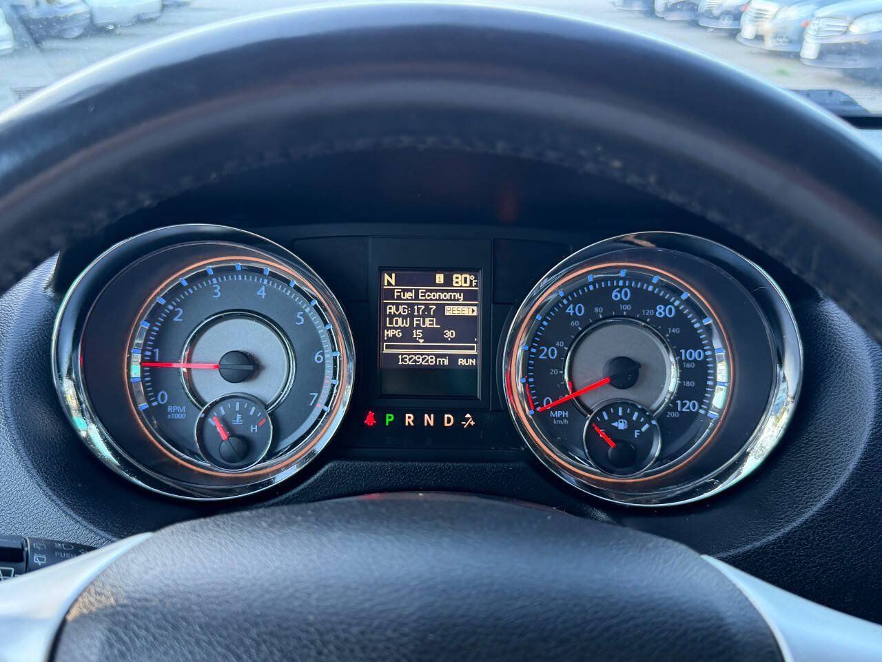 Used 2016 Chrysler Town & Country Touring FWD image 18