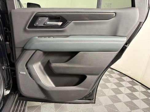 New 2026 GMC Yukon AT4 w/ AT4 Premium Plus Package image 28