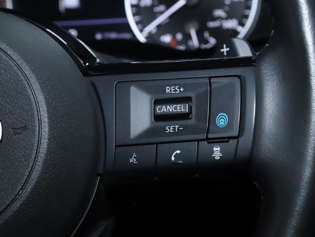 Used 2023 Nissan Pathfinder SL w/ SL Premium Package AWD/4WD image 27