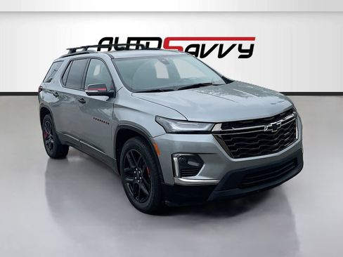 Used 2023 Chevrolet Traverse Premier w/ Redline Edition FWD image 1