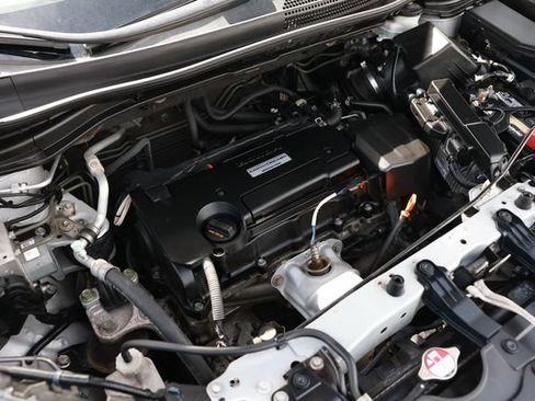 Used 2016 Honda CR-V LX image 49