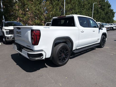 Used 2023 GMC Sierra 1500 Elevation AWD/4WD image 10