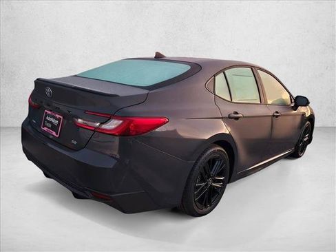 New 2026 Toyota Camry SE image 2