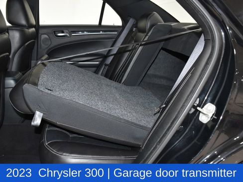 Used 2023 Chrysler 300 S image 28