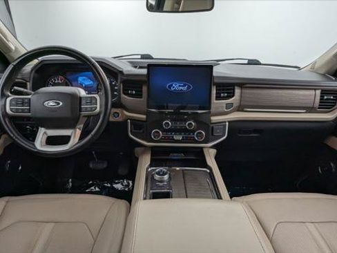 Used 2024 Ford Expedition Limited RWD image 24