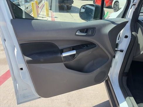 Certified 2020 Ford Transit Connect XLT FWD image 17