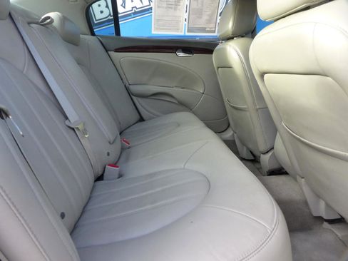 Used 2008 Buick Lucerne CXL w/ Ultra Confidence Package image 14