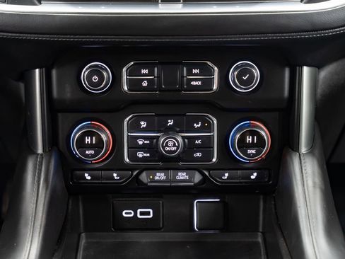 Used 2021 Chevrolet Tahoe LT AWD/4WD image 13