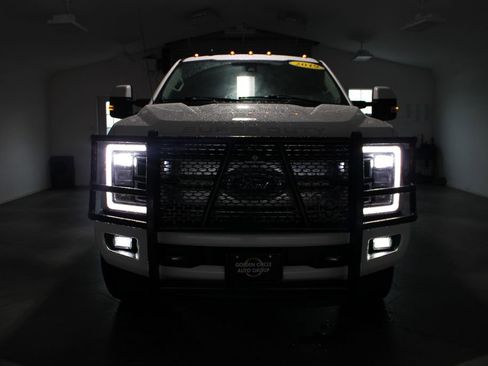 Used 2019 Ford F350 Limited w/ FX4 Off-Road Package AWD/4WD image 60