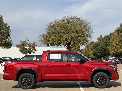New 2026 Toyota Tundra SR5 image 3