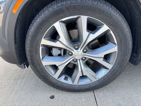 Used 2021 Hyundai Palisade SEL w/ Convenience Package AWD/4WD image 9