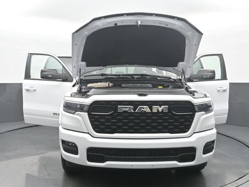 Used 2025 RAM 1500 Big Horn AWD/4WD image 60