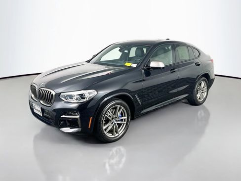 Used 2021 BMW X4 M40i image 3