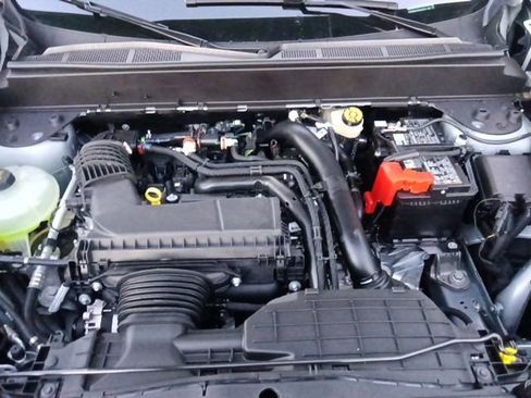 New 2026 Ford Maverick XL AWD/4WD image 33