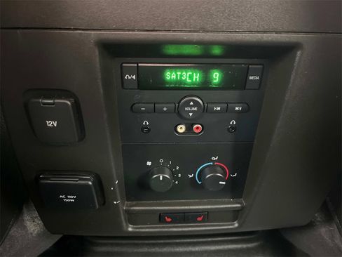 Used 2013 Ford Expedition EL Limited image 21