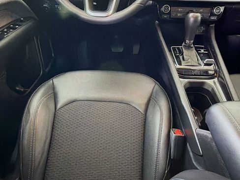 Used 2024 Jeep Compass Latitude image 24