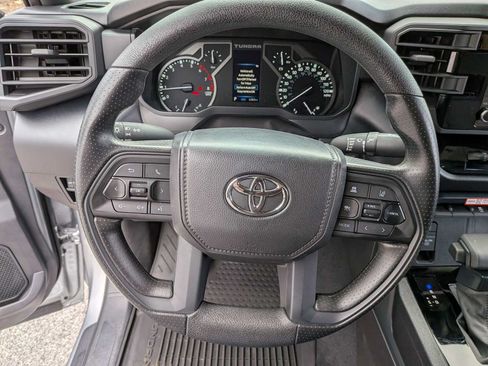 Used 2025 Toyota Tundra SR AWD/4WD image 9