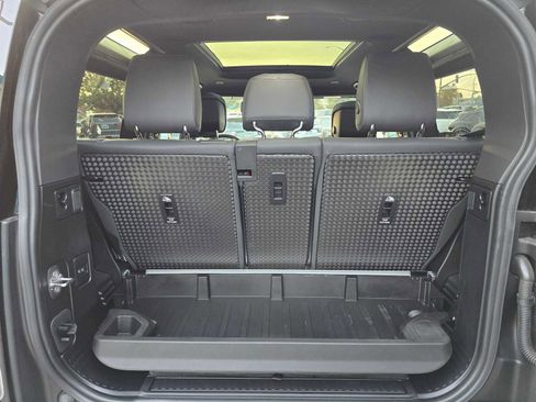 Certified 2024 Land Rover Defender 90 V8 image 14